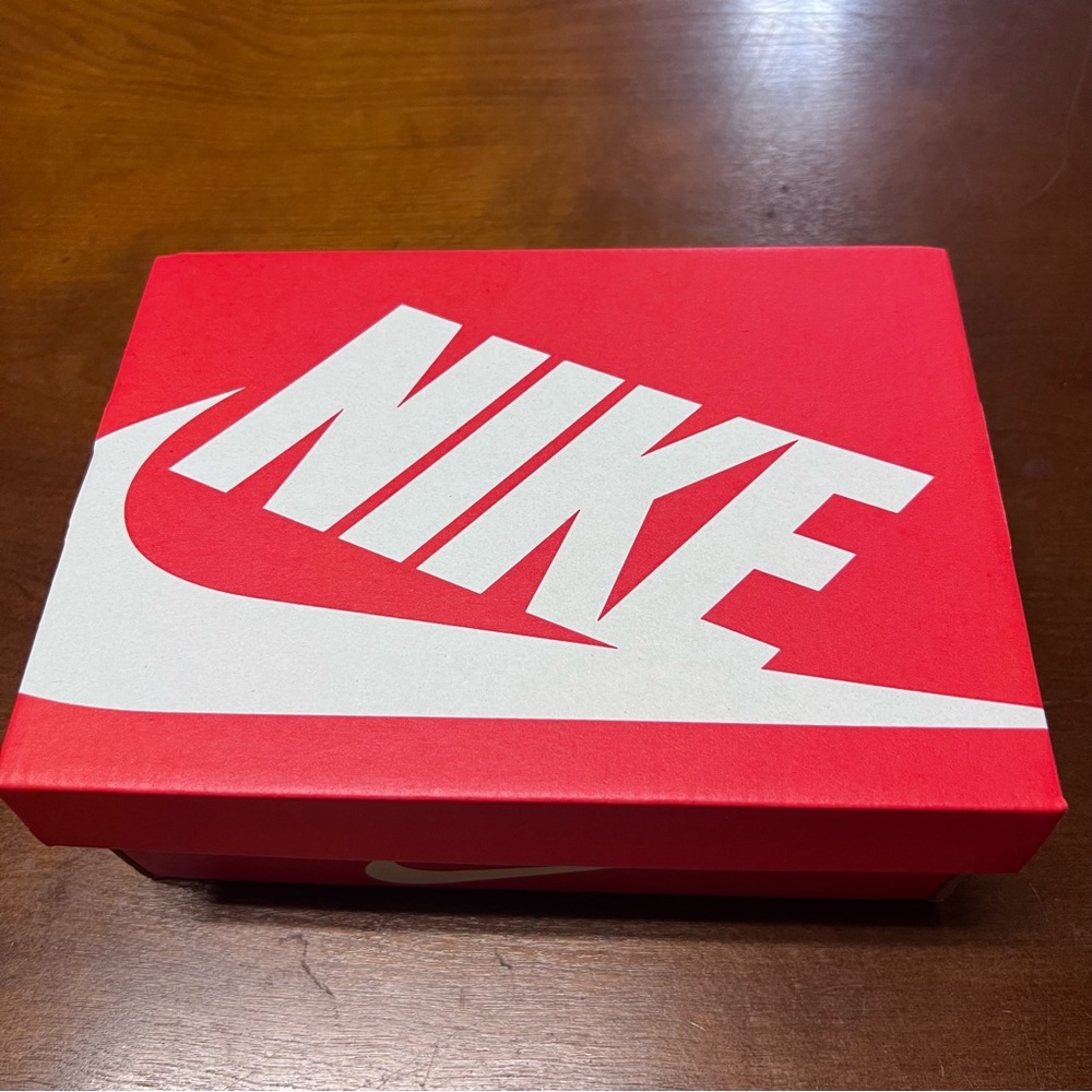 Nike Court Borough Low Recraft  8C university Red Black unisex New In Box Toddle - Picture 11 of 14